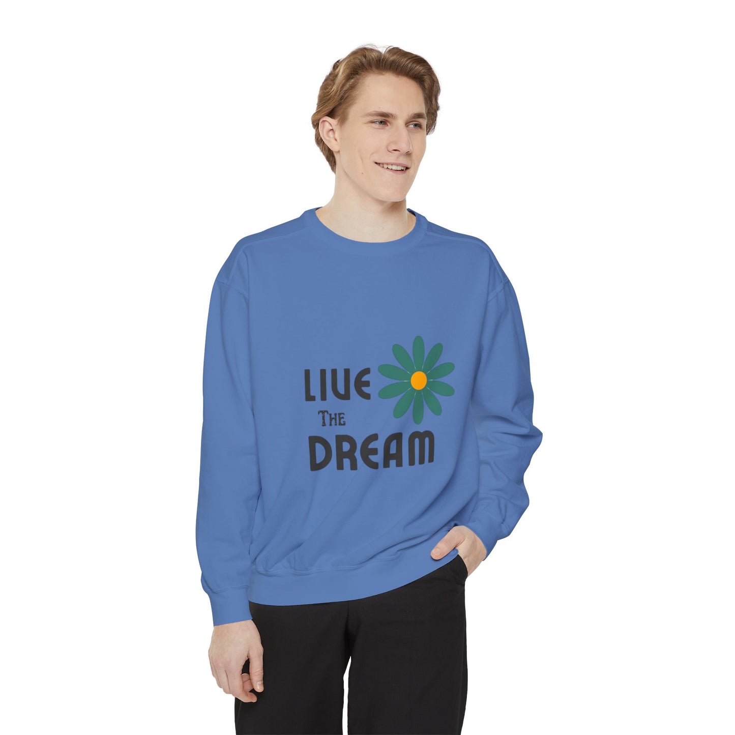 Retro Wash Unisex Sweatshirt: Garment-Dyed for Timeless Comfort and Style