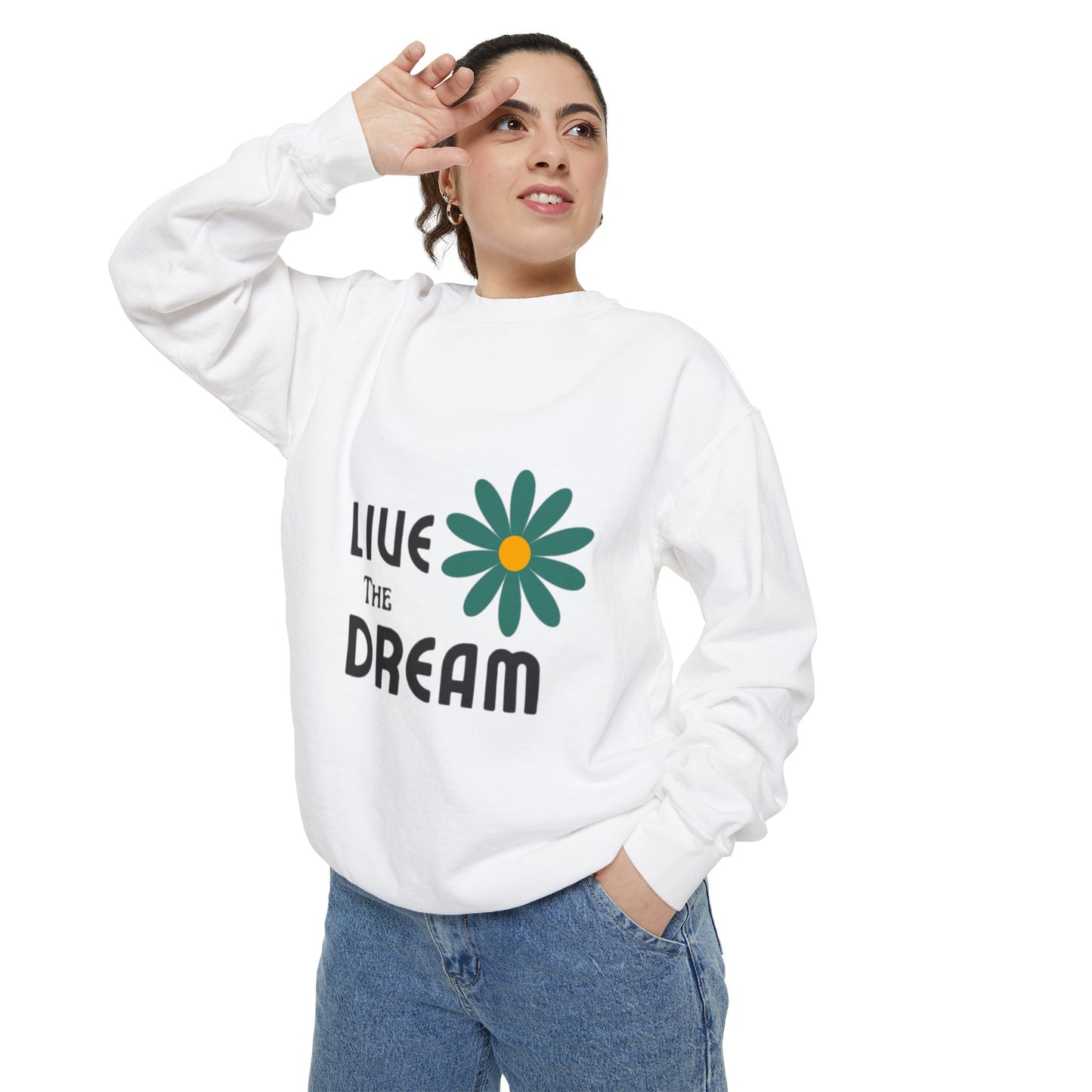 Retro Wash Unisex Sweatshirt: Garment-Dyed for Timeless Comfort and Style