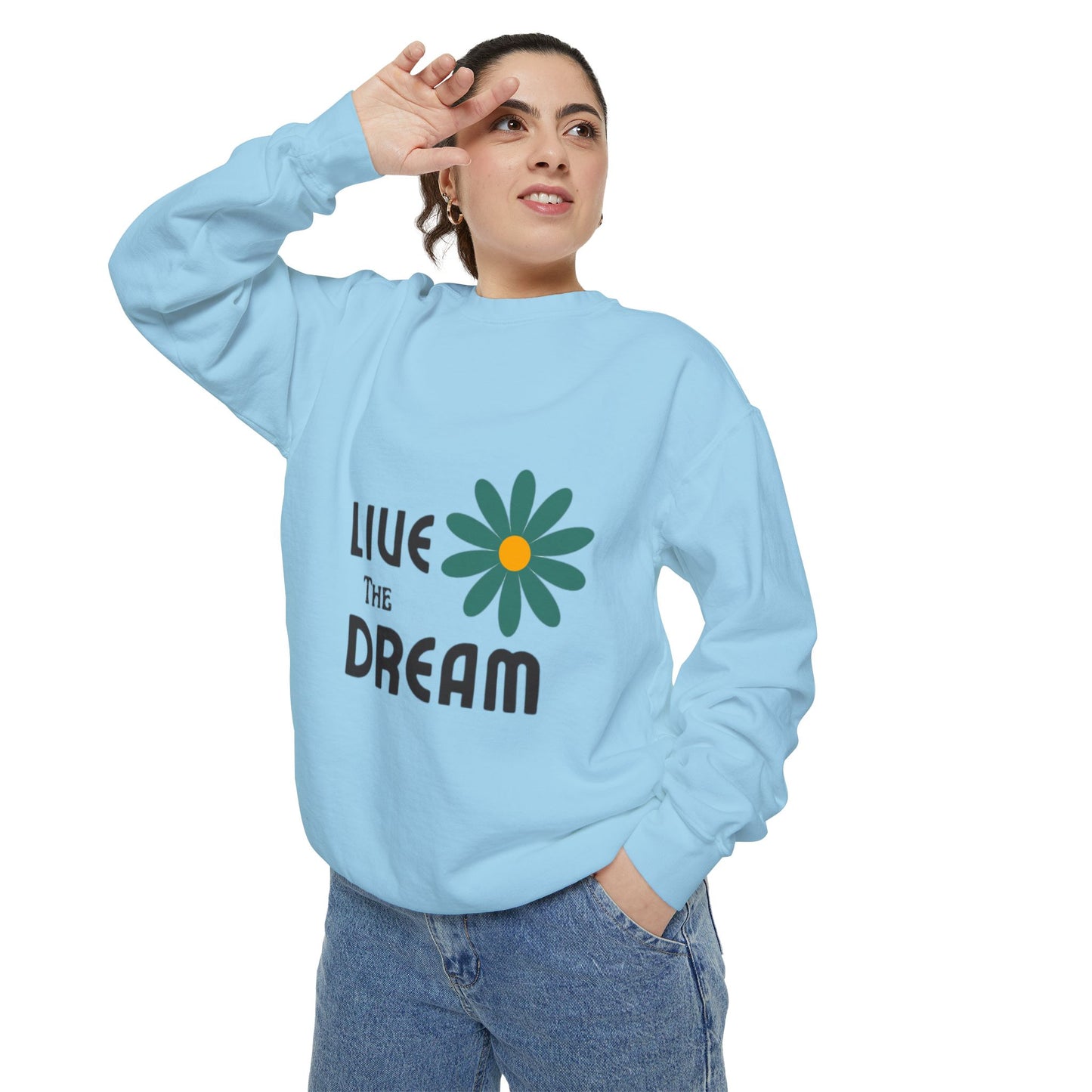 Retro Wash Unisex Sweatshirt: Garment-Dyed for Timeless Comfort and Style