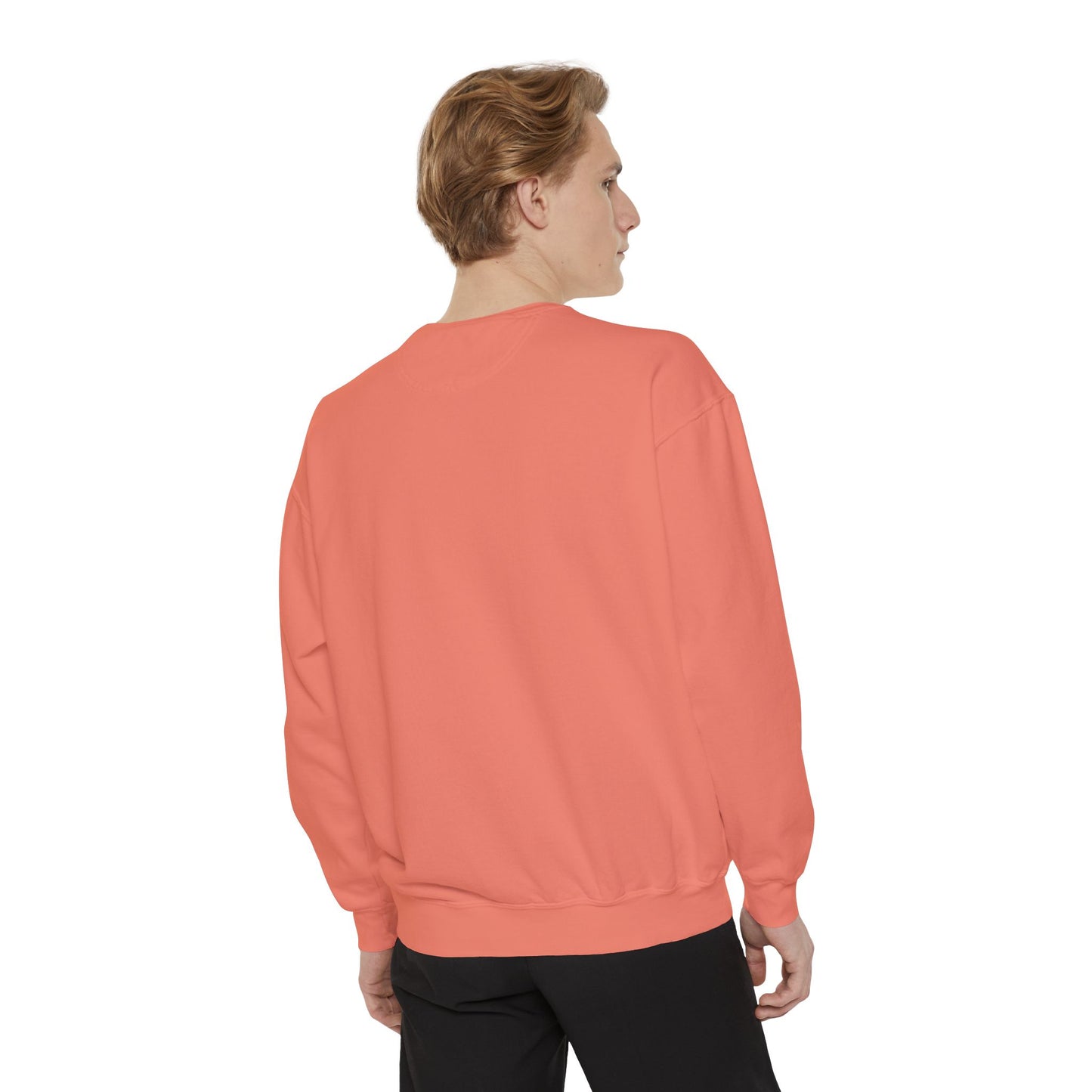 Retro Wash Unisex Sweatshirt: Garment-Dyed for Timeless Comfort and Style